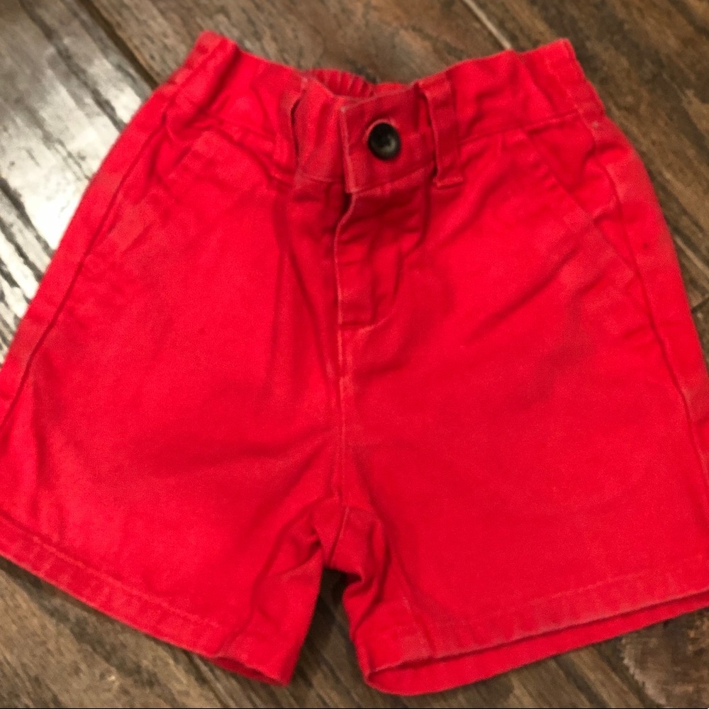Janie and Jack boys red shorts 6-12m